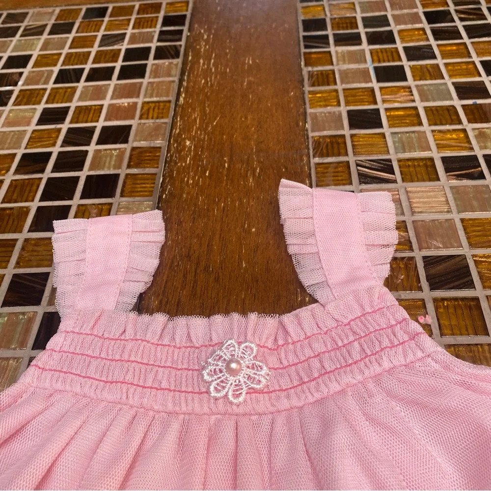 First Impressions Eyelet Baby Girl Set - Picture 3 of 9